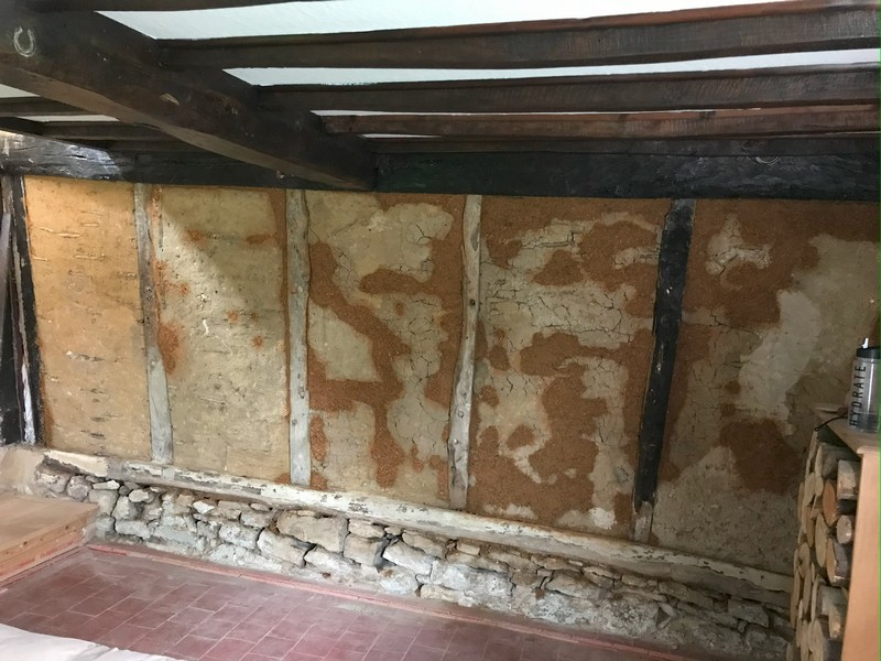 The dividing wall between the cottages